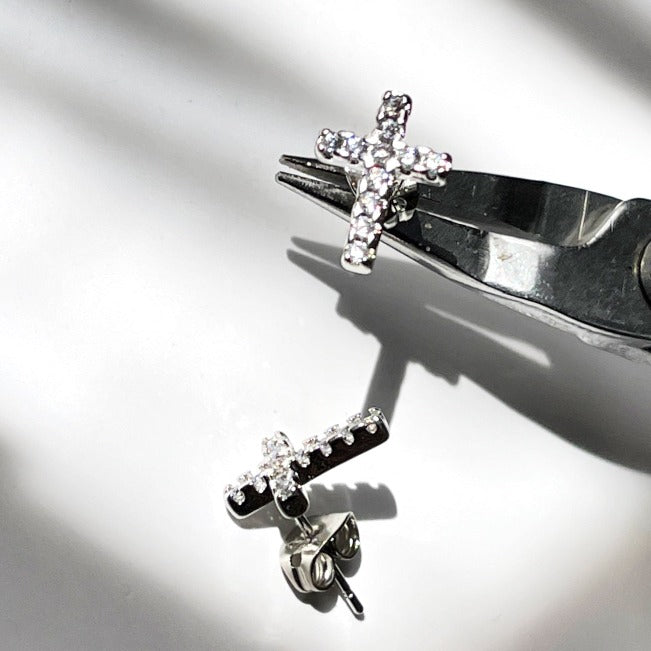 Icy Cross Studs (Steel)