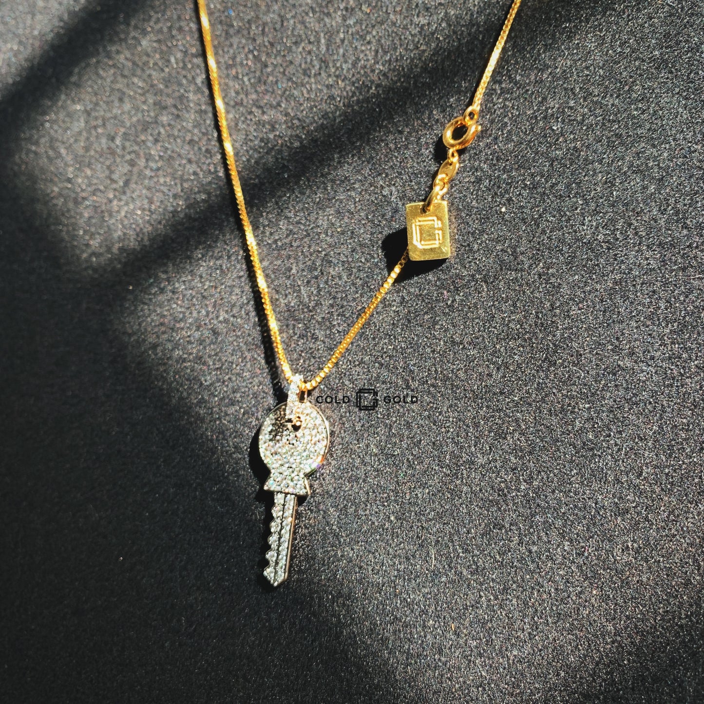 Diamond Key š