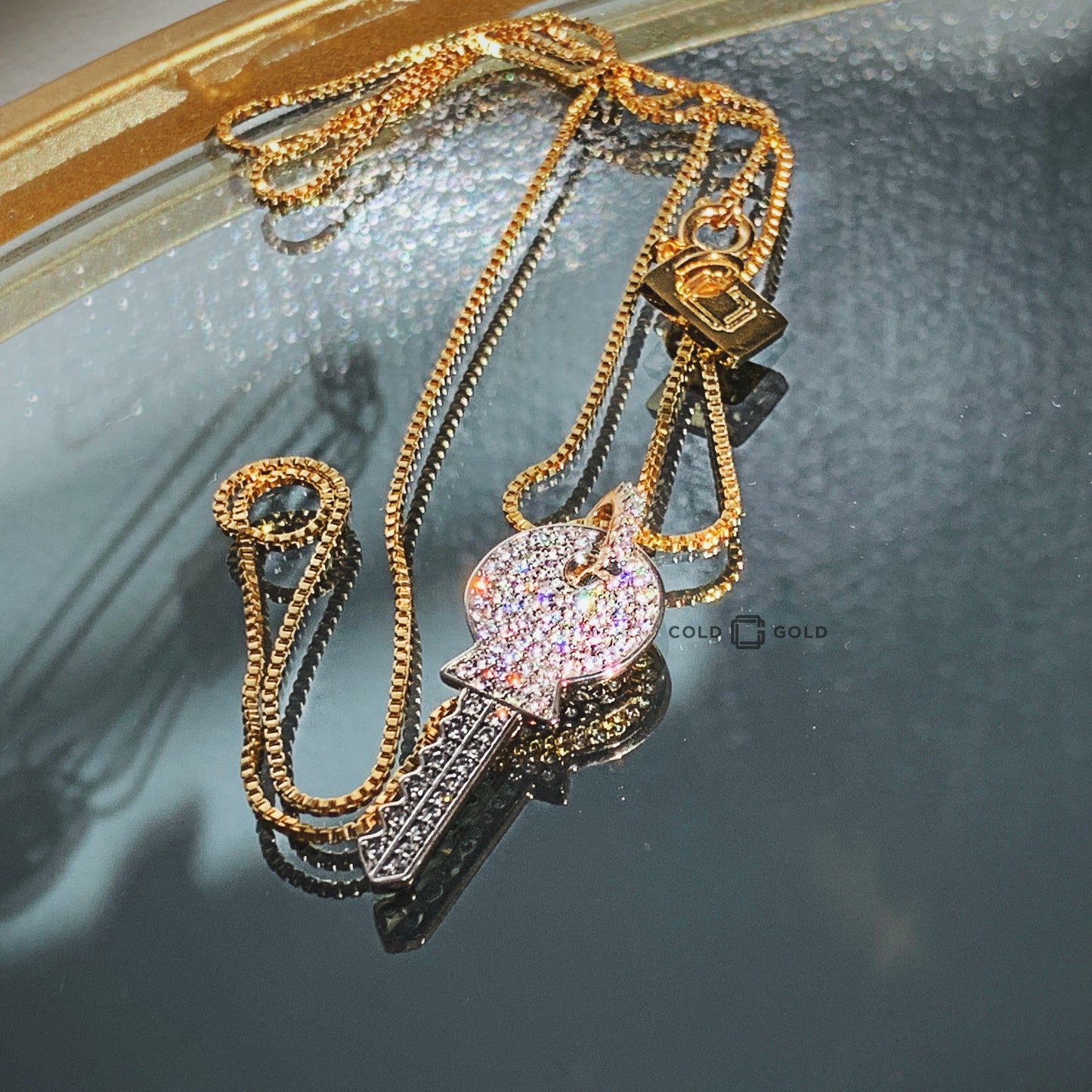 Diamond Key š