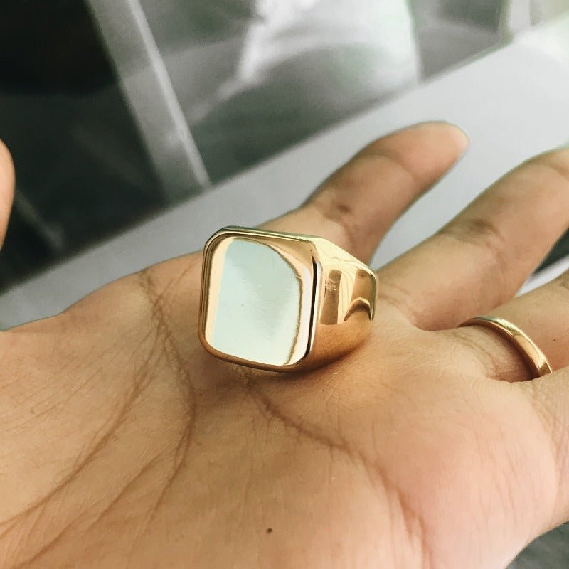 coldgold.co signet ring