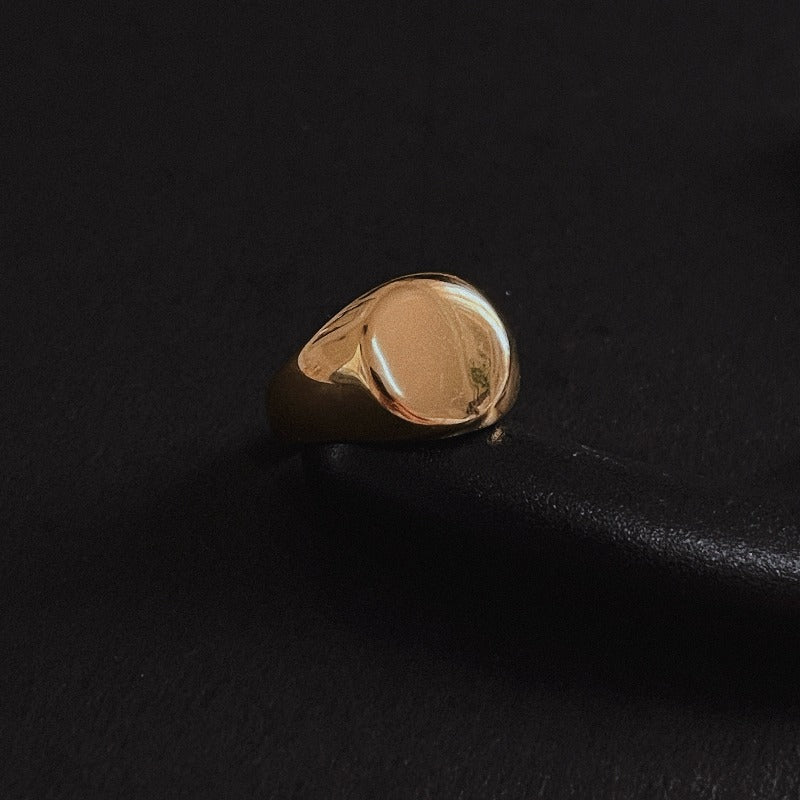 Circle Signet Ring