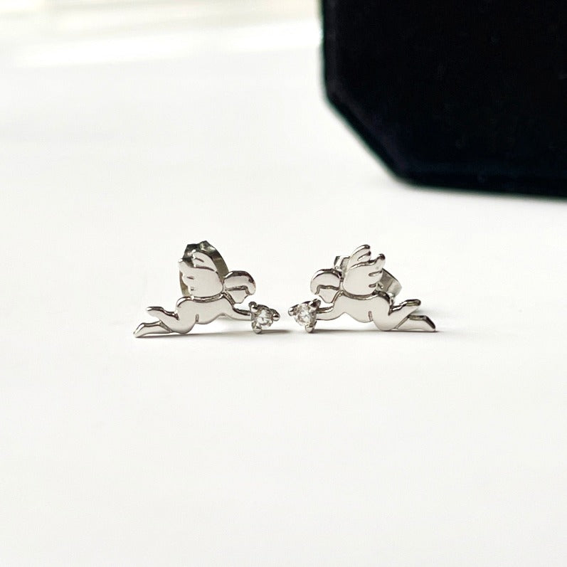 Cupid Studs