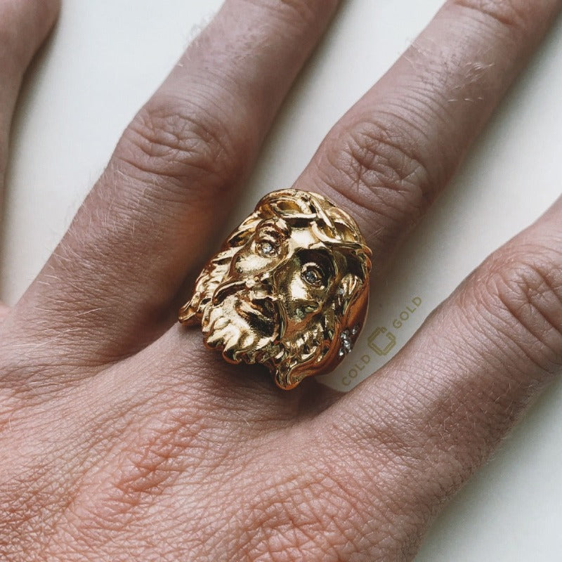 face of jesus ring by coldgold.co