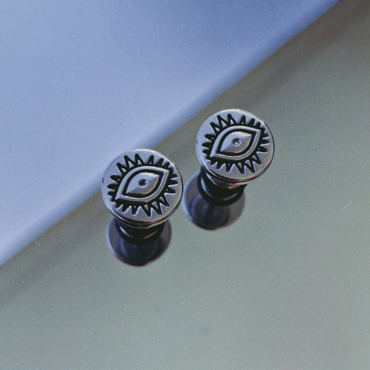 Eye of Horus Stud (Silver)